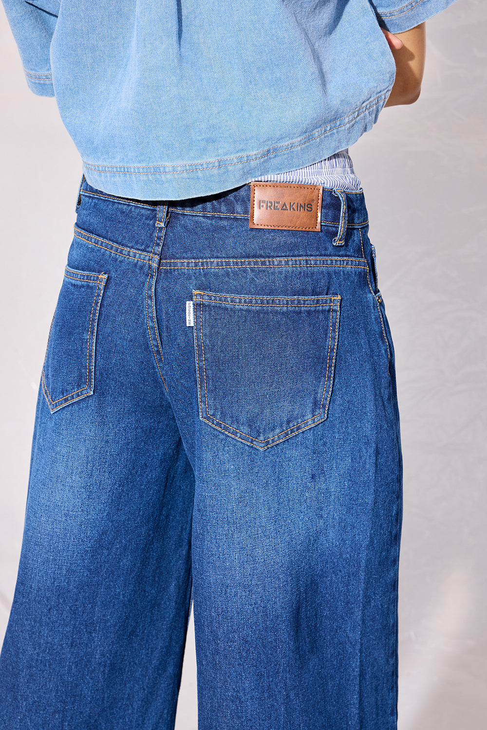 Low-Rise Wide Leg Boxer Jeans