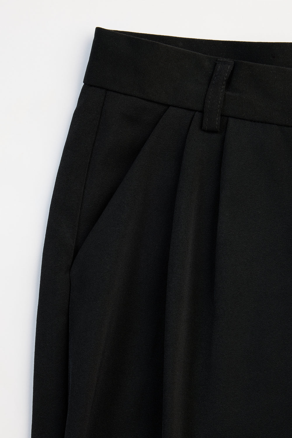 Women's Black Double Pleated Straight Korean Pants