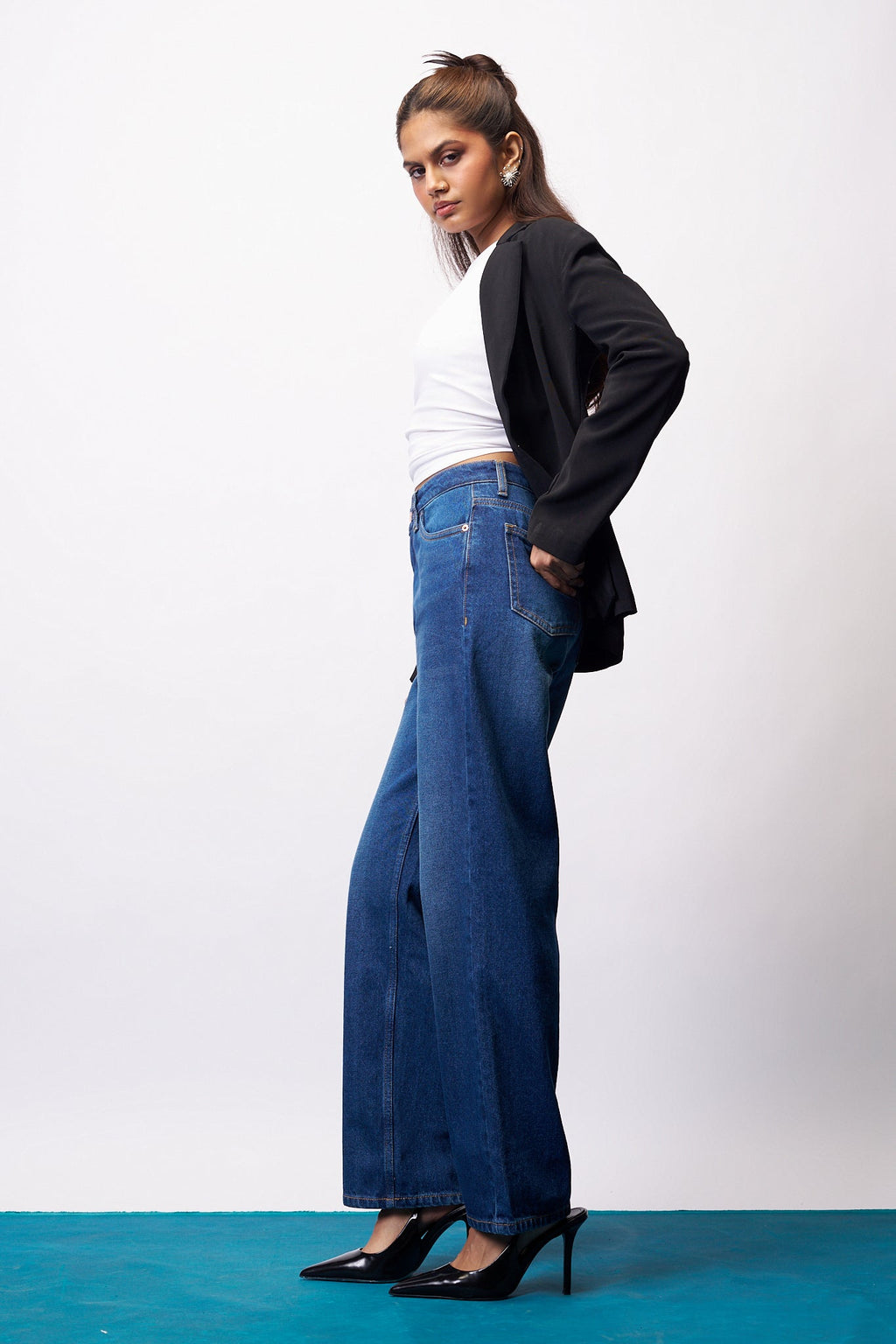 Refined Blue Women's Straight Jeans