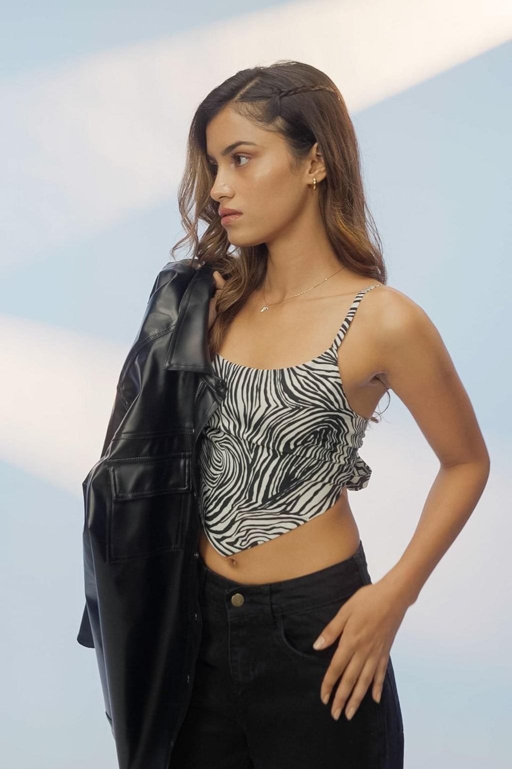 Black and White Abstract Geometry Top