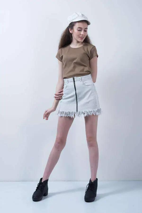 White Nep-Denim Fray Hem Skirt