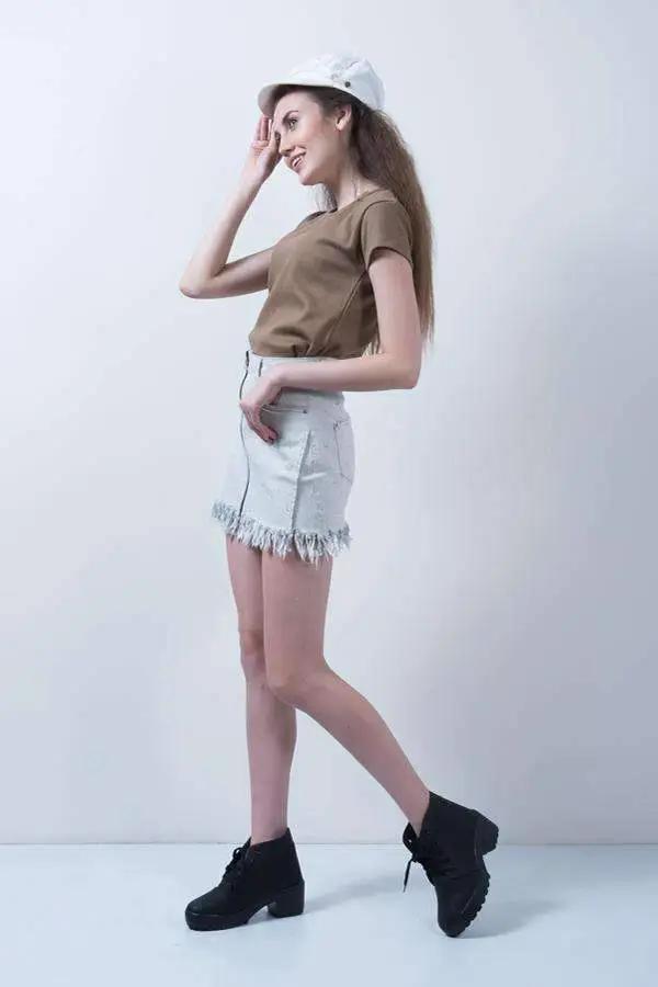 White Nep-Denim Fray Hem Skirt