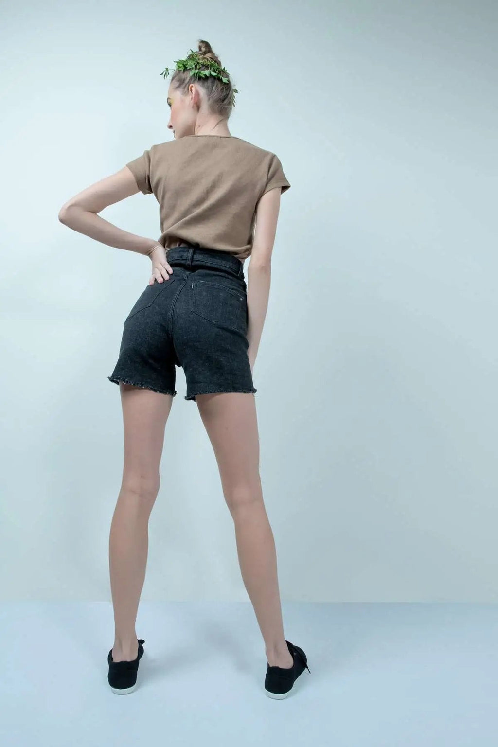 Eco Washed High Wasit Denim Shorts