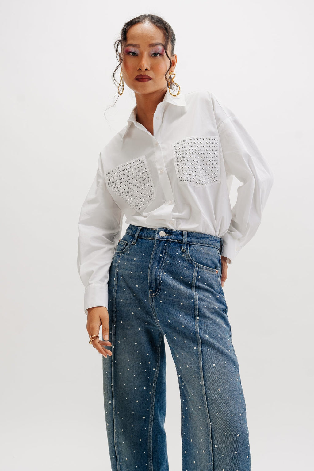 Embellished Front Tucked Straight Jeans